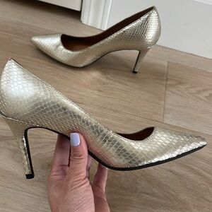 Calvin Klein Gold Pumps Heels